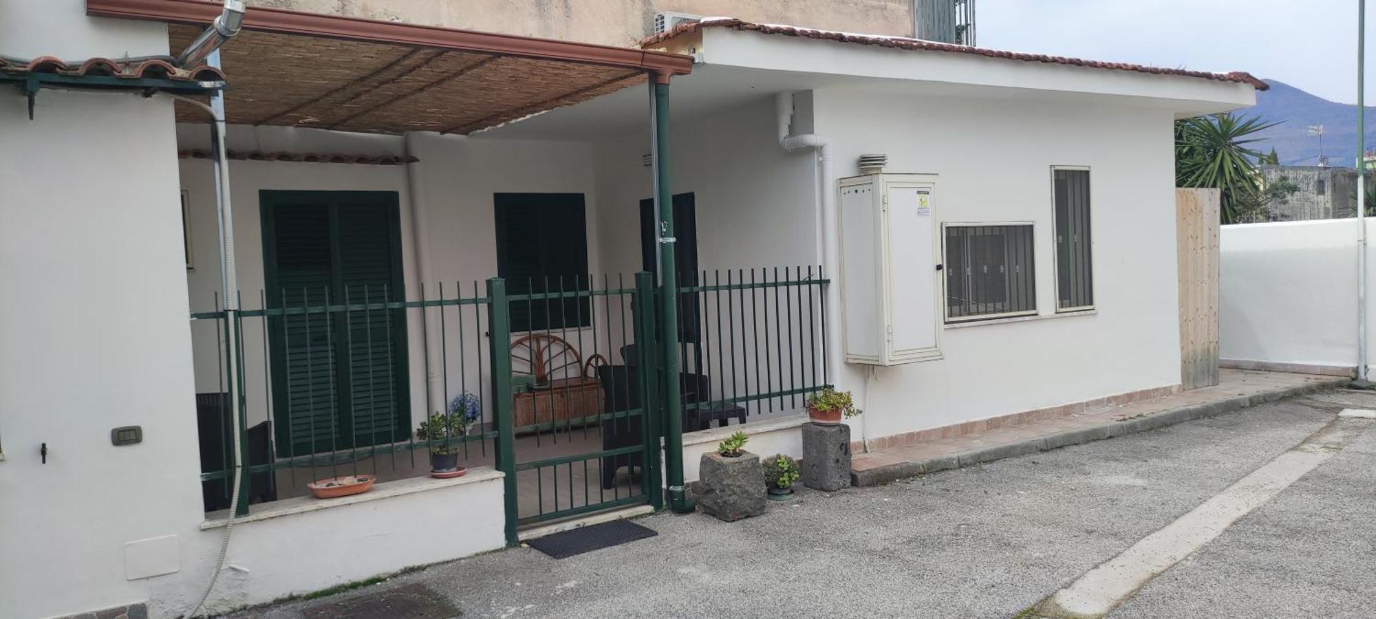 Il Cortile Acomodação com café da manhã Pompeia Exterior foto